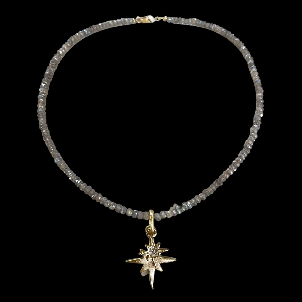 Collar Nala