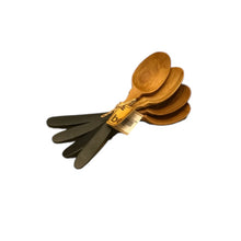 Cubiertos de madera